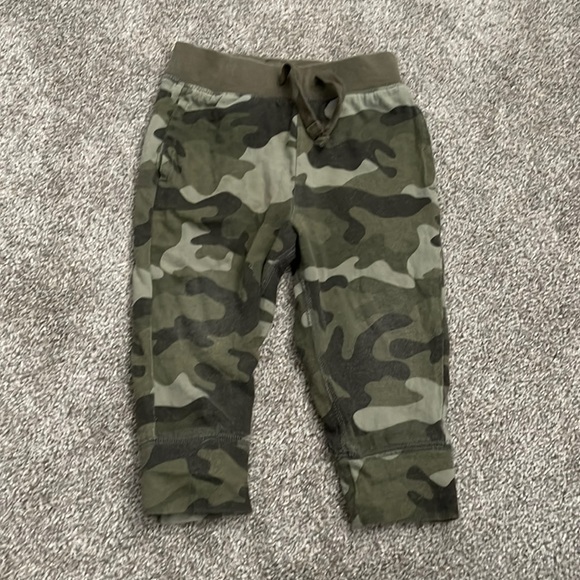 Camo Pants - Picture 1 of 1